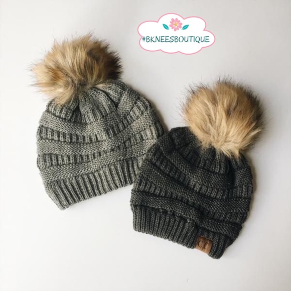 Softest Winter Knit Fur Pom C.C. Beanie - Picture 3 of 4